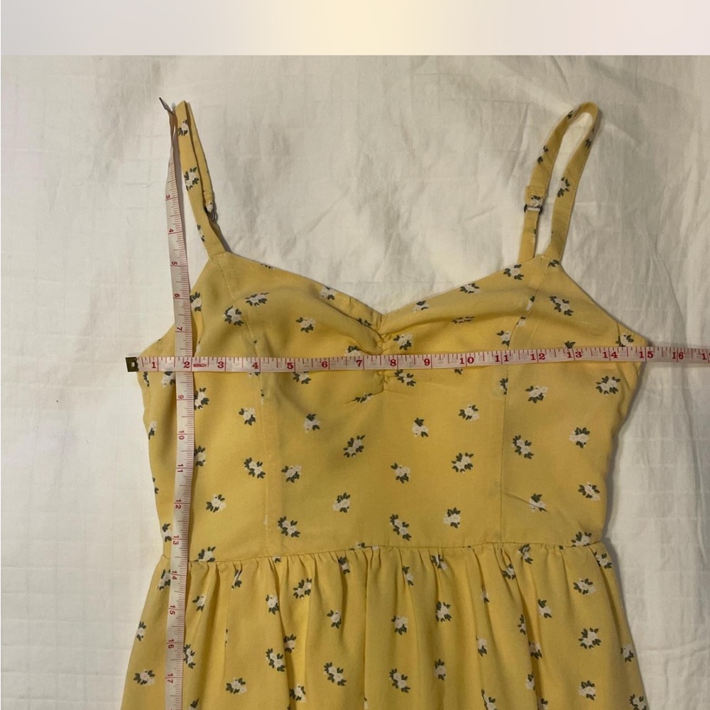 Hollister Yellow Floral Spring Brunch Dress‎ XS - Picture 4 of 6